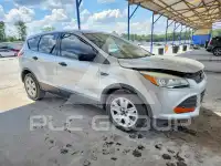 2016 Ford ESCAPE photo