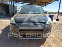 2016 Ford ESCAPE photo