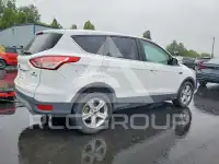 2016 Ford ESCAPE photo