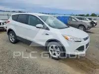 2016 Ford ESCAPE photo