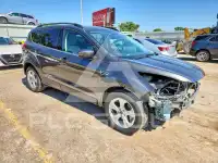 2016 Ford ESCAPE photo