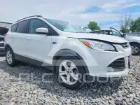 2016 Ford ESCAPE photo