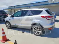 2016 Ford ESCAPE photo
