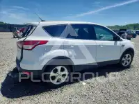2016 Ford ESCAPE photo