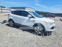 2016 Ford ESCAPE photo