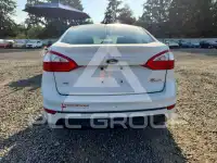 2016 Ford FIESTA фото