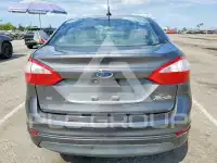 2016 Ford FIESTA фото