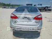 2016 Ford FIESTA фото