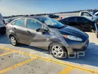 2016 Ford FIESTA фото