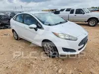 2016 Ford FIESTA фото