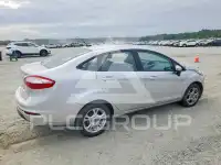 2016 Ford FIESTA фото