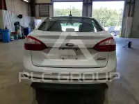 2016 Ford FIESTA фото