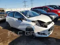 2016 Ford FIESTA фото
