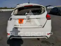 2016 Ford FOCUS фото