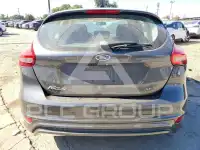 2016 Ford FOCUS фото