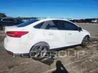 2016 Ford FOCUS фото