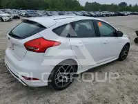 2016 Ford FOCUS фото