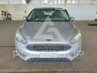 2016 Ford FOCUS фото