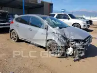 2016 Ford FOCUS фото