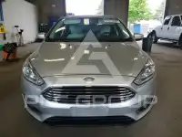 2016 Ford FOCUS фото