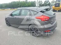2016 Ford FOCUS фото