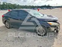 2016 Ford FOCUS фото