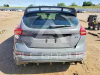 2016 Ford FOCUS фото