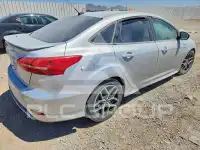 2016 Ford FOCUS фото