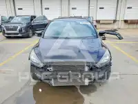 2016 Ford FOCUS photo