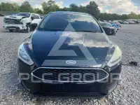 2016 Ford FOCUS фото