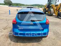 2016 Ford FOCUS photo
