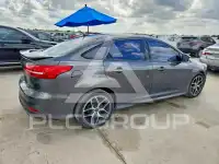 2016 Ford FOCUS photo