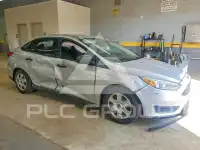 2016 Ford FOCUS photo
