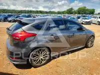 2016 Ford FOCUS фото