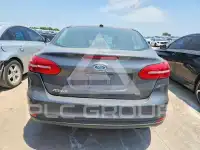 2016 Ford FOCUS photo