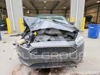 2016 Ford FOCUS photo