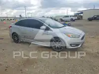 2016 Ford FOCUS фото