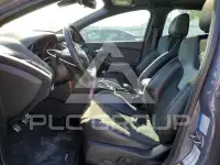 2016 Ford FOCUS фото