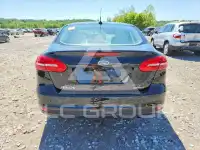 2016 Ford FOCUS фото