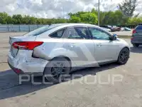 2016 Ford FOCUS фото