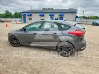 2016 Ford FOCUS photo