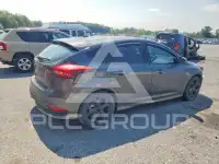 2016 Ford FOCUS фото