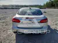 2016 Ford FOCUS photo