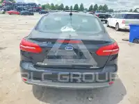 2016 Ford FOCUS фото