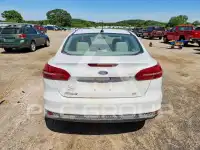 2016 Ford FOCUS фото