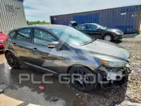 2016 Ford FOCUS фото