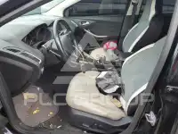 2016 Ford FOCUS фото