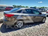2016 Ford FOCUS photo