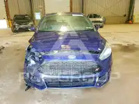 2016 Ford FOCUS фото