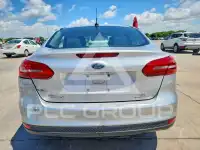 2016 Ford FOCUS photo